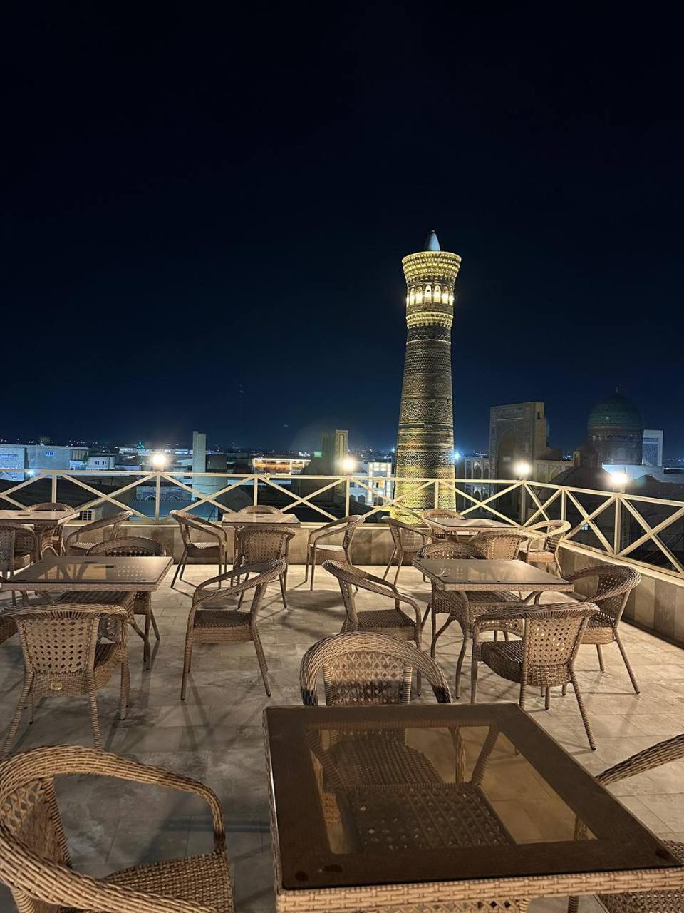 Poyi Kalon Teracce Hotel حلال Бухара Екстериор снимка