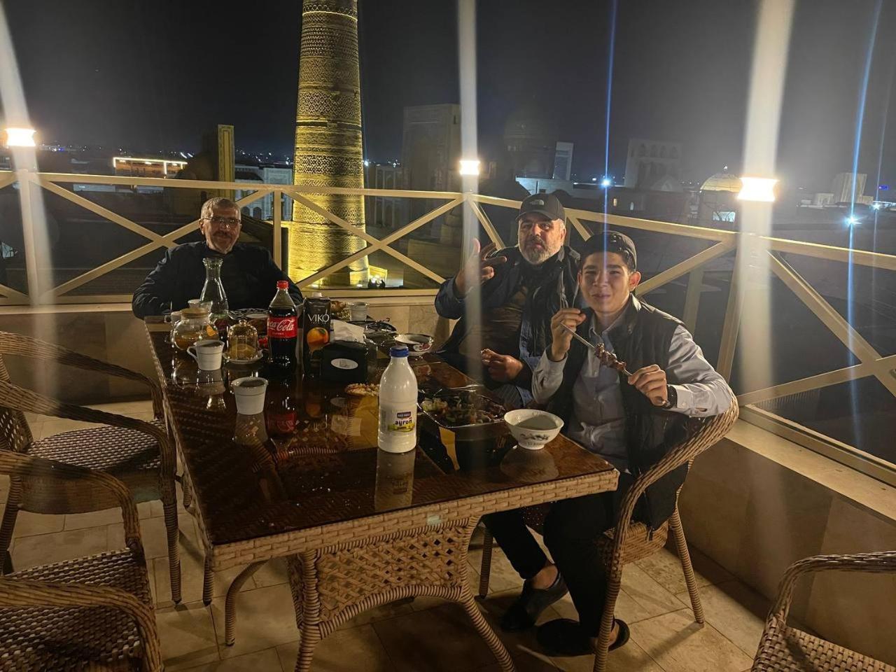 Poyi Kalon Teracce Hotel حلال Бухара Екстериор снимка