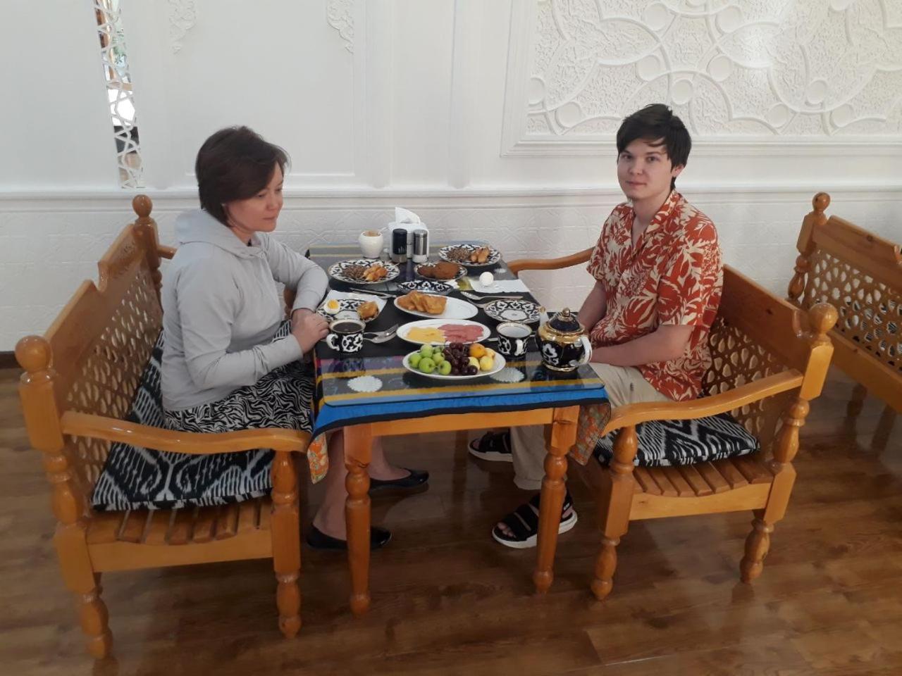 Poyi Kalon Teracce Hotel حلال Бухара Екстериор снимка